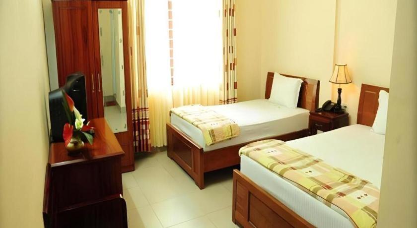Hong Thang Hotel Hue Esterno foto